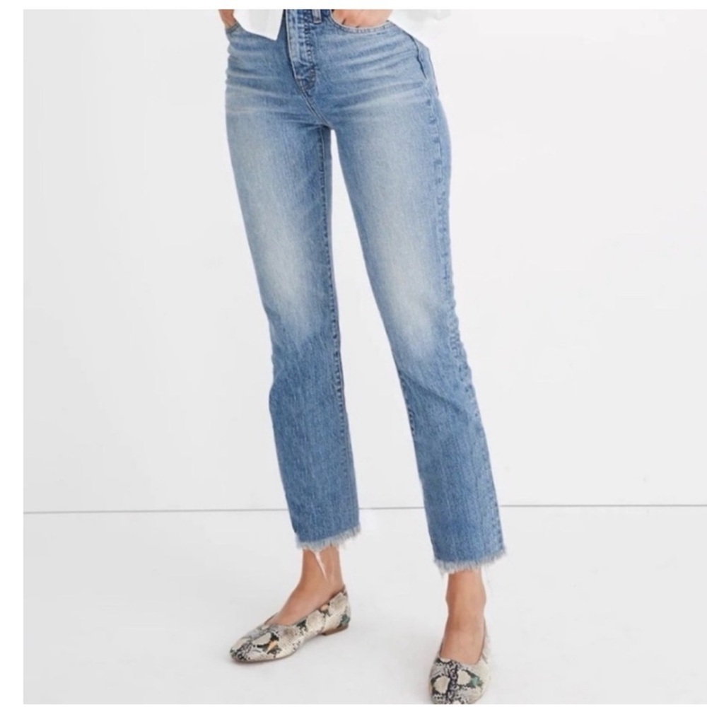CQY High Rise Straight Leg Jeans in Light Wash Blue